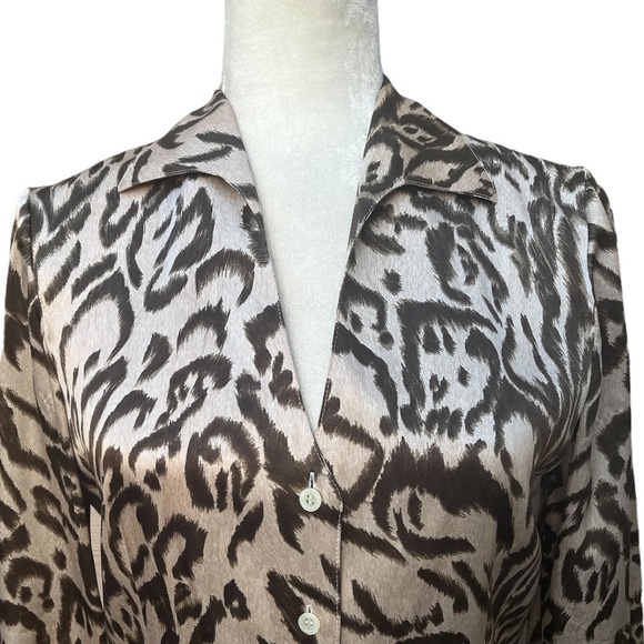 Lane Davis Beverly Hills Vintage Leopard Print Silk Blouse | 4* - Picture 6 of 8